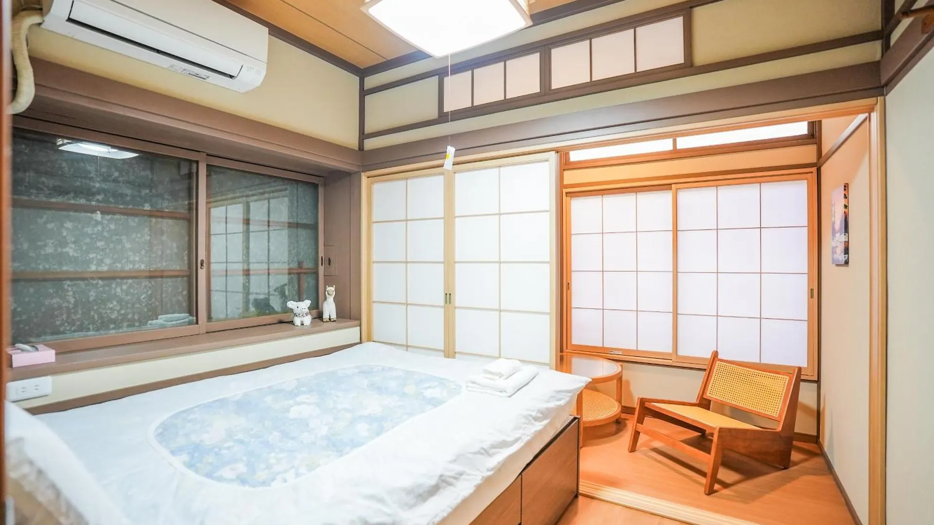 Asakusa 5 Chome Kazenoitsu Home Tokyo Japan